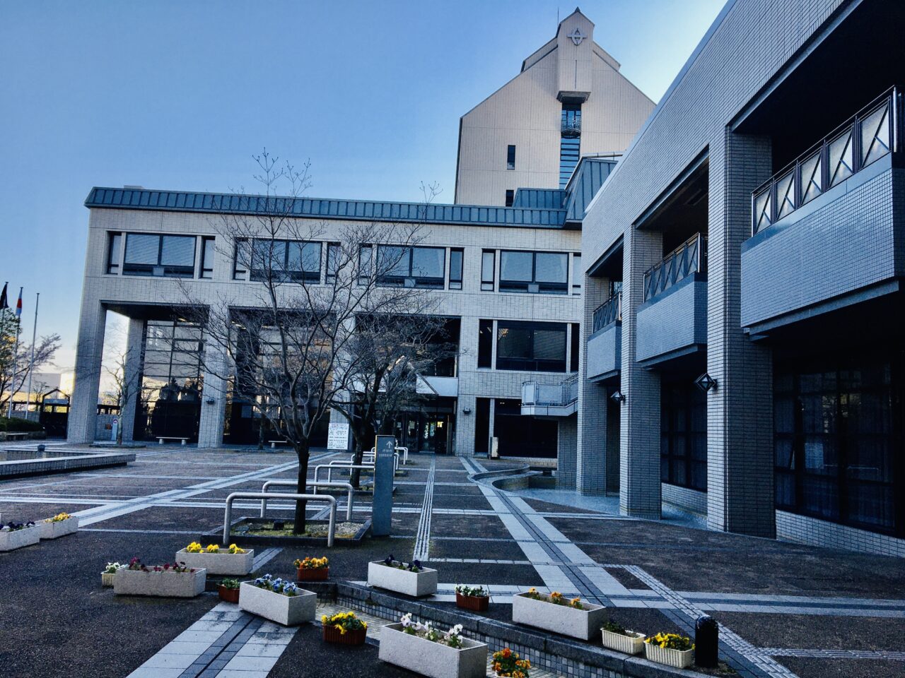 shiyakusho